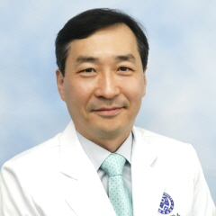 소화기내과이현웅_.jpg